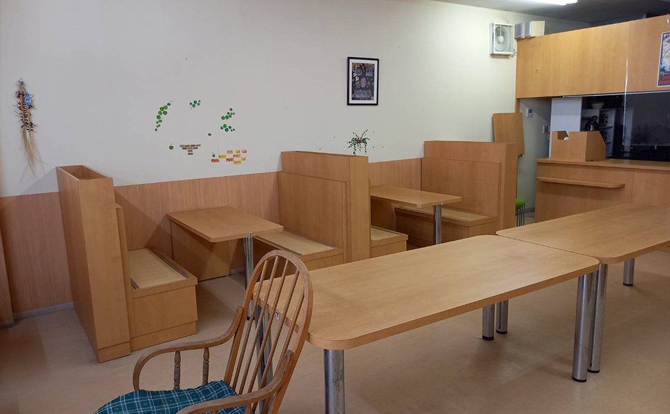 ろうし食堂内観01